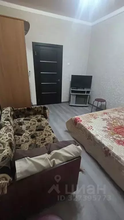 Дом в Крым, Евпатория ул. Интернациональная, 16 (20 м) - Фото 2