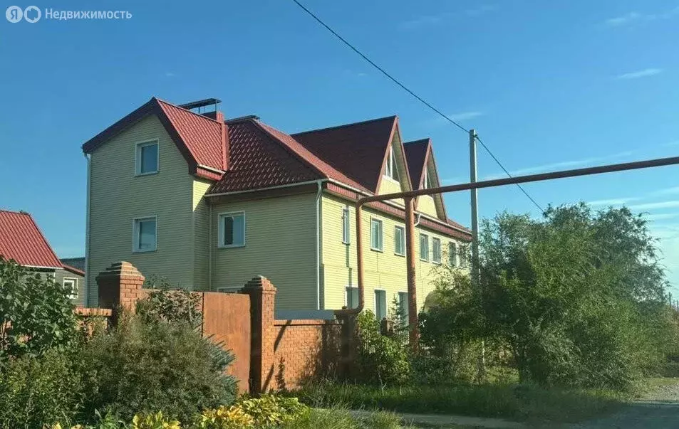 Дом в Челябинск, Изумрудная улица, 26 (437.7 м) - Фото 0