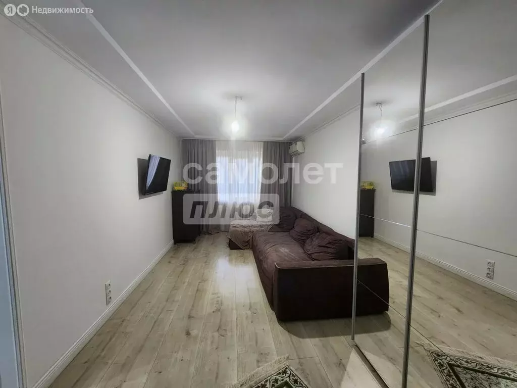 2-комнатная квартира: Грозный, улица Вахи Алиева, 195 (40 м) - Фото 1