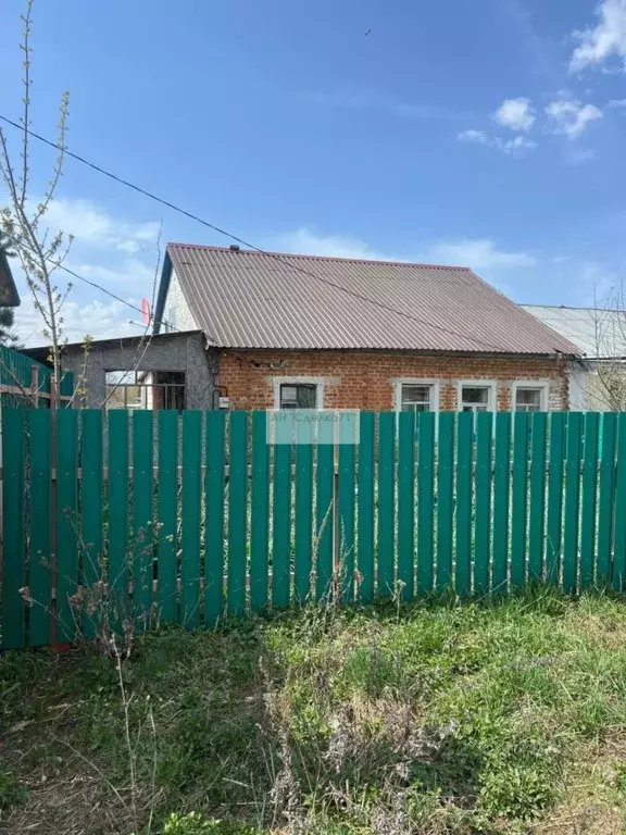 Дом в Тульская область, Щекинский район, Крапивенское с/пос, Жилая сл. ... - Фото 1