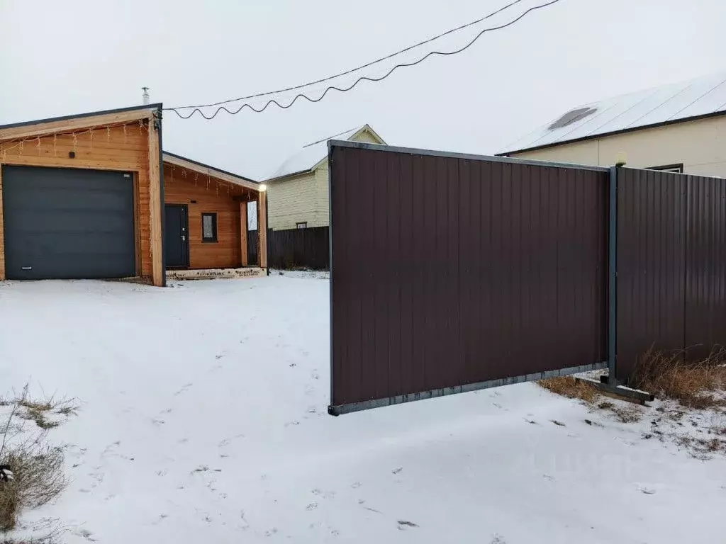 Дом в Саха (Якутия), Якутск проезд Отрадный, 17 (123 м) - Фото 2