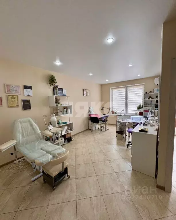 1-к кв. Краснодарский край, Горячий Ключ ул. Ленина, 203М (35.0 м) - Фото 1