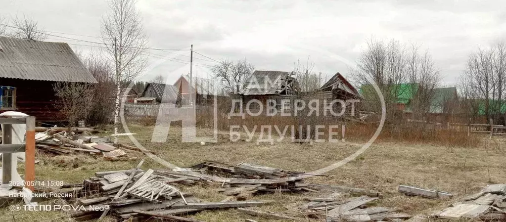 Дом в Пермский край, Губахинский муниципальный округ, пос. Нагорнский ... - Фото 1