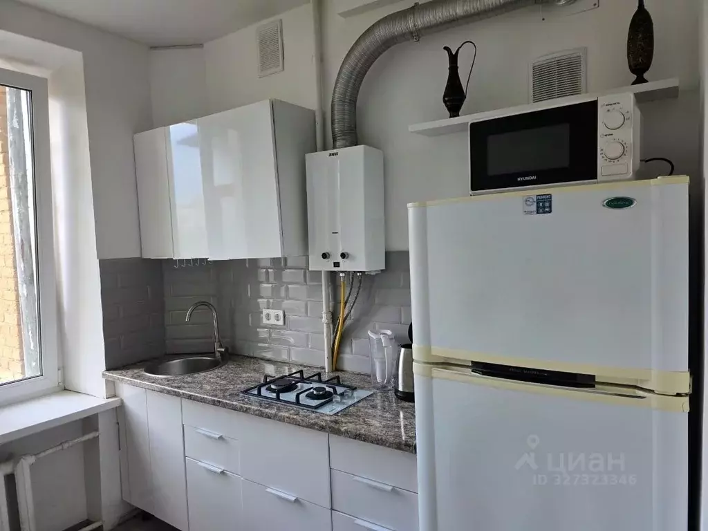 2-к кв. Волгоградская область, Волгоград Советская ул., 25 (47.8 м) - Фото 2