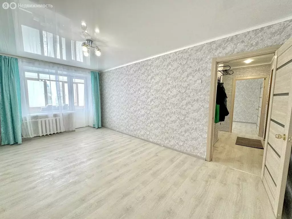 2-комнатная квартира: Алексин, улица 50 лет ВЛКСМ, 8А (45 м) - Фото 2