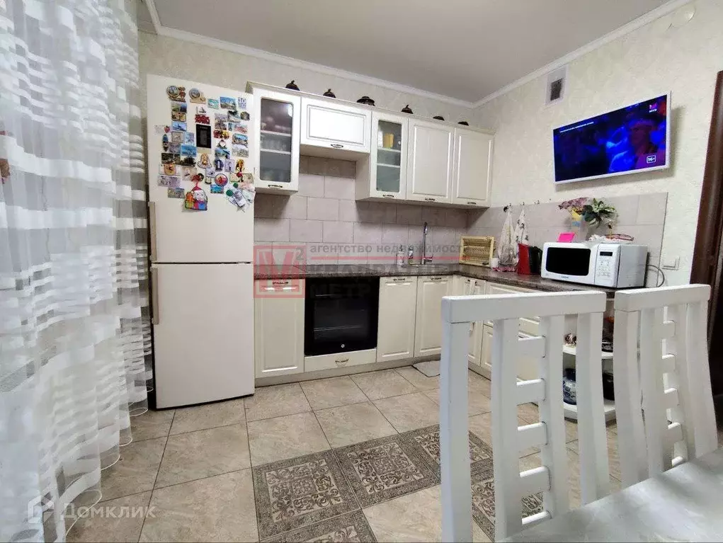 Продаётся 2-к квартира, 64.2 м - Фото 1