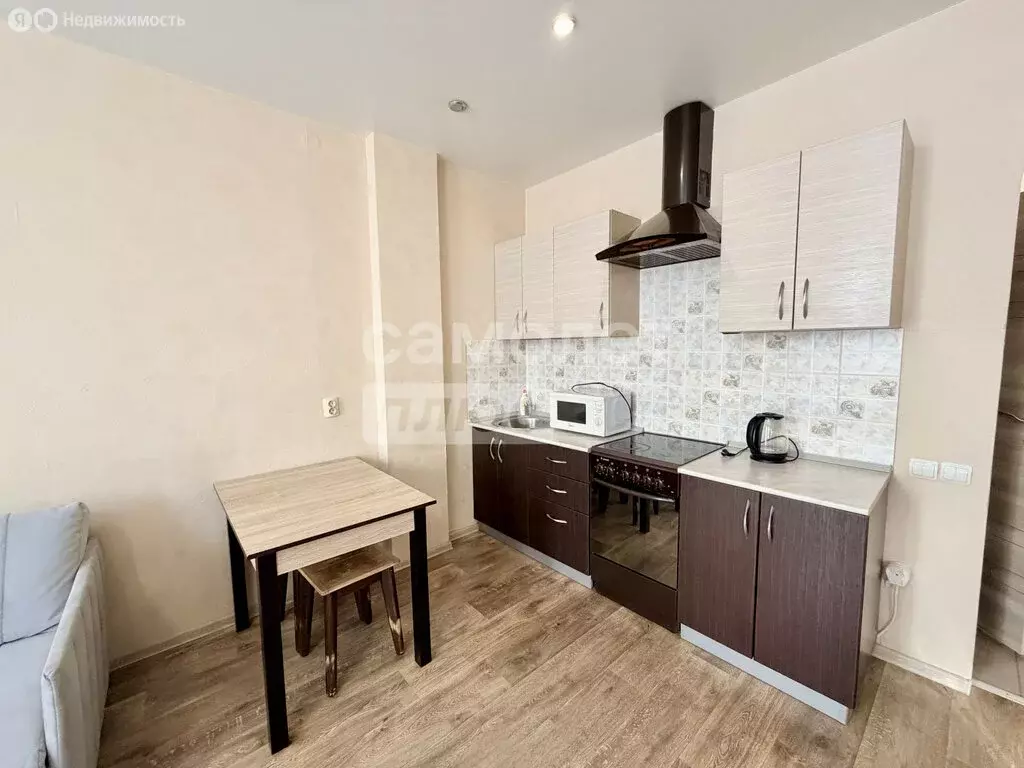 Квартира-студия: Волгоград, улица Малиновского, 8А (29.7 м) - Фото 2