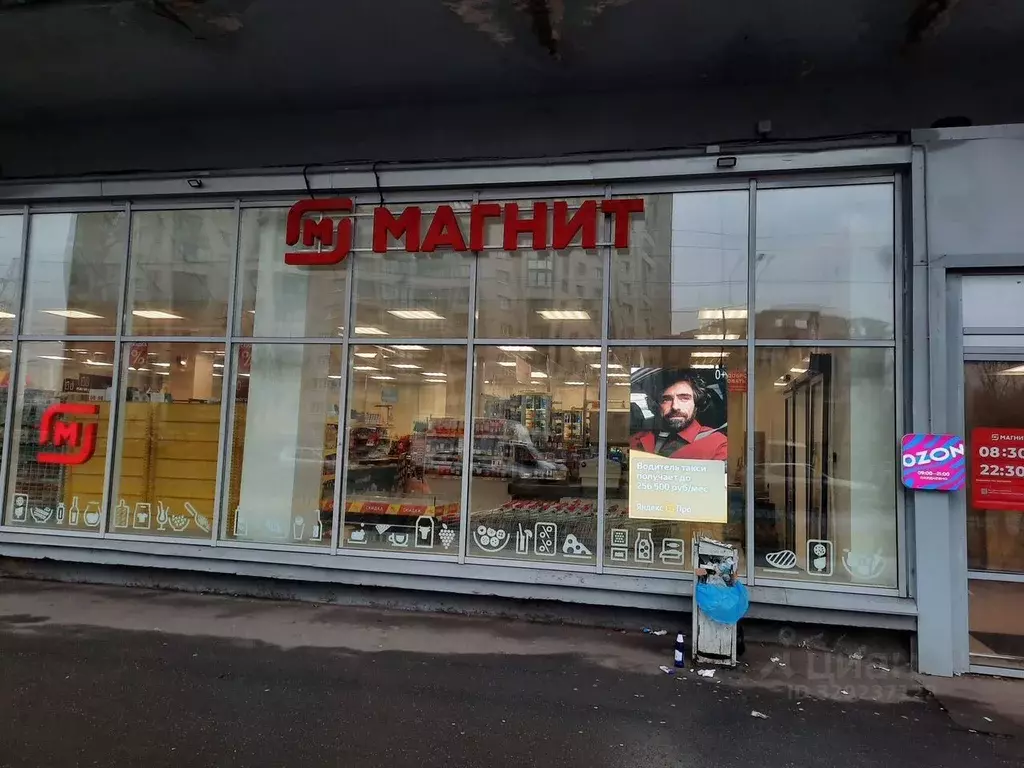 Торговая площадь в Санкт-Петербург ул. Шелгунова, 12 (628 м) - Фото 1