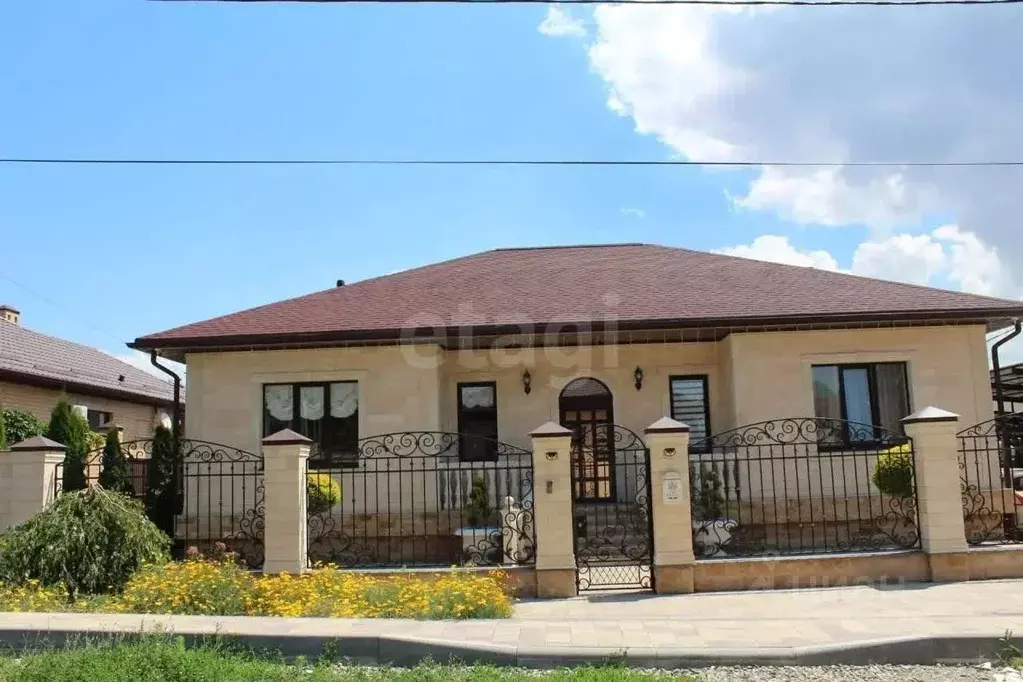 Дом в Ставропольский край, Ставрополь Чапаевка мкр, ул. Евдокиевская, ... - Фото 1