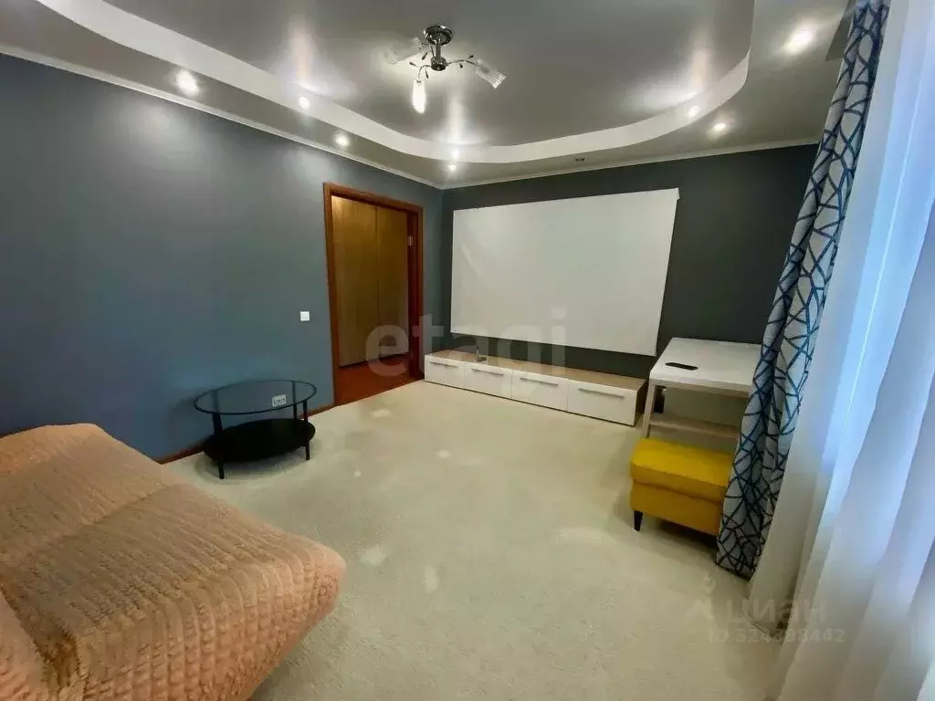 2-к кв. Тюменская область, Тюмень ул. Тимирязева, 130 (65.0 м) - Фото 1