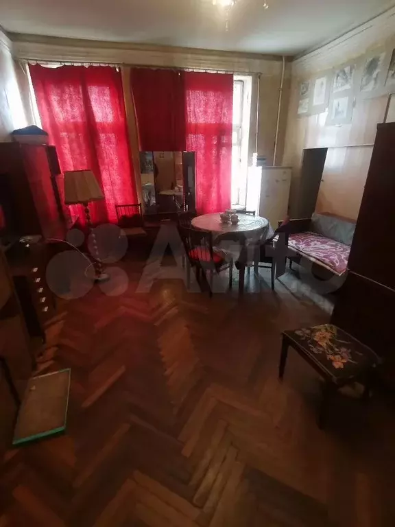 Комната 28 м в 4-к., 5/5 эт. - Фото 1