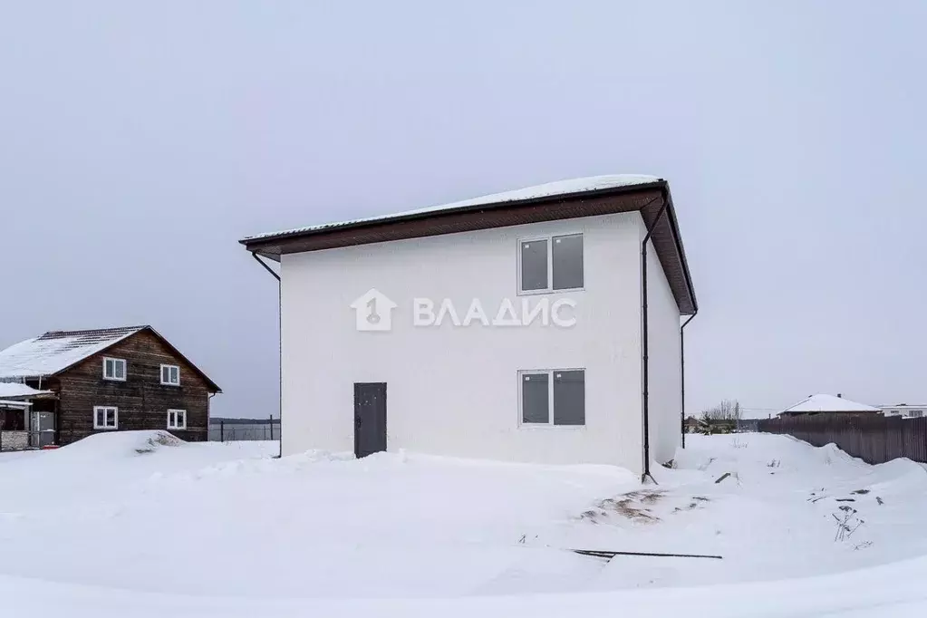 Дом в Владимирская область, Владимир с. Мосино, ул. Бабуровка, 15 (155 ... - Фото 1