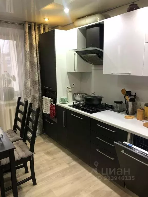 3-к кв. Башкортостан, Стерлитамак ул. Худайбердина, 48 (59.0 м) - Фото 1