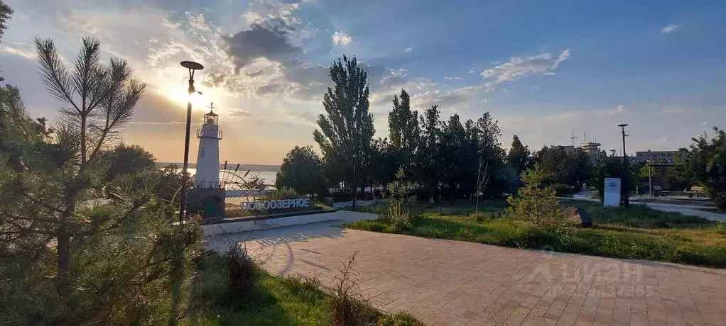 Участок в Крым, Евпатория городской округ, Новоозерное пгт пл. ... - Фото 0