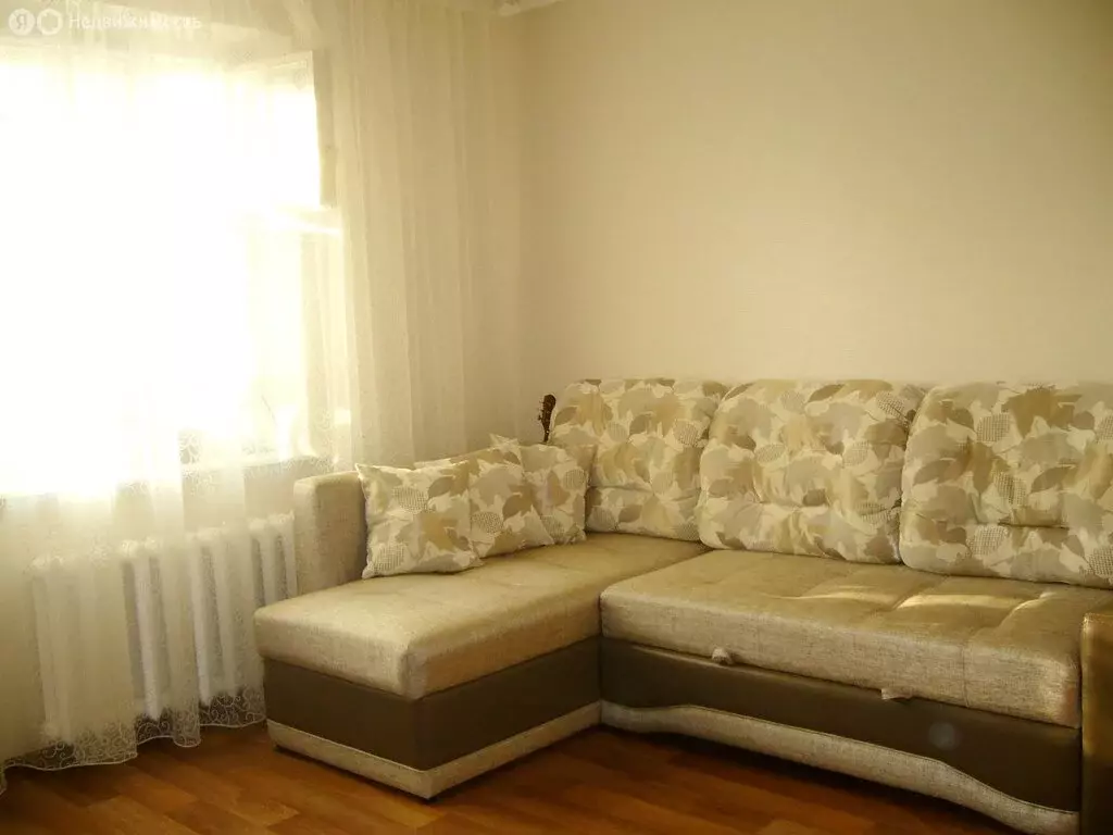 3-комнатная квартира: Омск, проспект Карла Маркса, 59 (76.5 м) - Фото 0