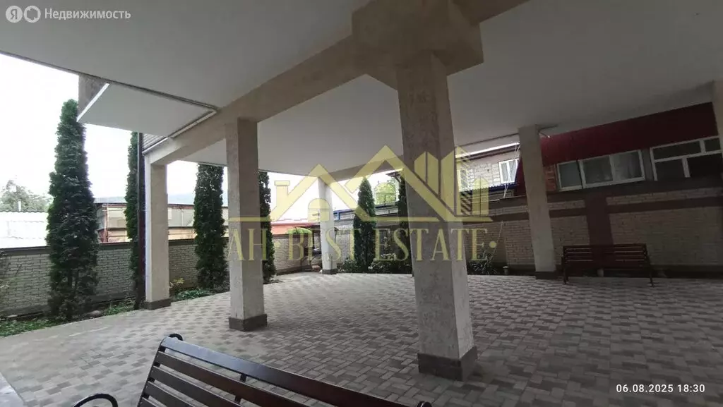 3-комнатная квартира: Владикавказ, улица Островского, 1 (95 м) - Фото 2