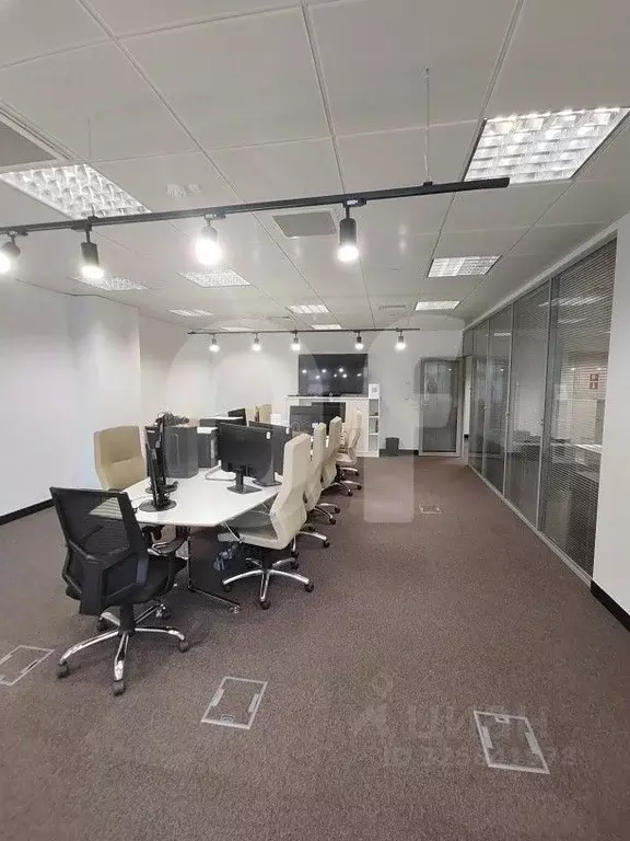 Офис в Москва Космодамианская наб., 52С1 (2185 м) - Фото 1