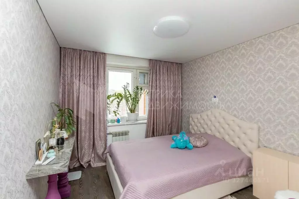 3-к кв. Тюменская область, Тюмень Кремлевская ул., 102к1 (64.9 м) - Фото 1