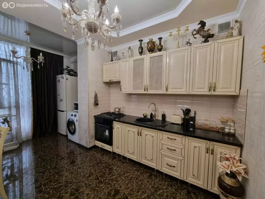 2-комнатная квартира: Владикавказ, улица Астана Кесаева, 39 (53.5 м) - Фото 0