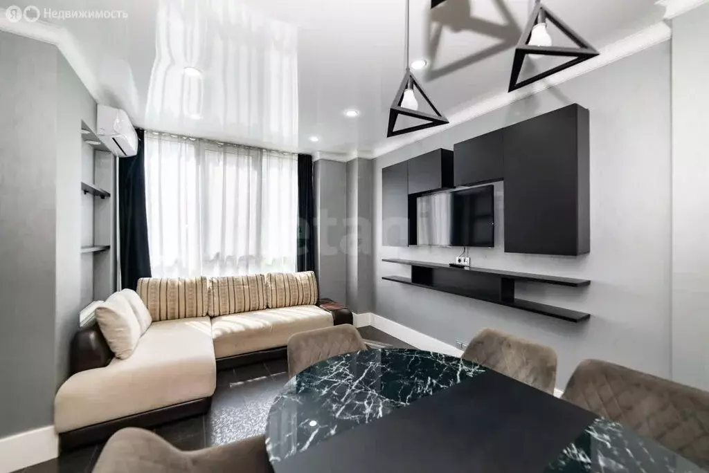 3-комнатная квартира: Курган, улица Пушкина, 187 (127.4 м) - Фото 2