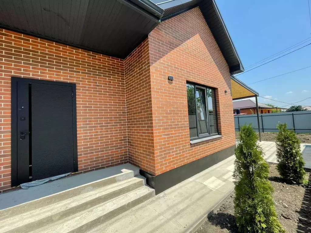 Дом в Краснодарский край, Краснодар Елизаветинская ст-ца, ул. ... - Фото 1