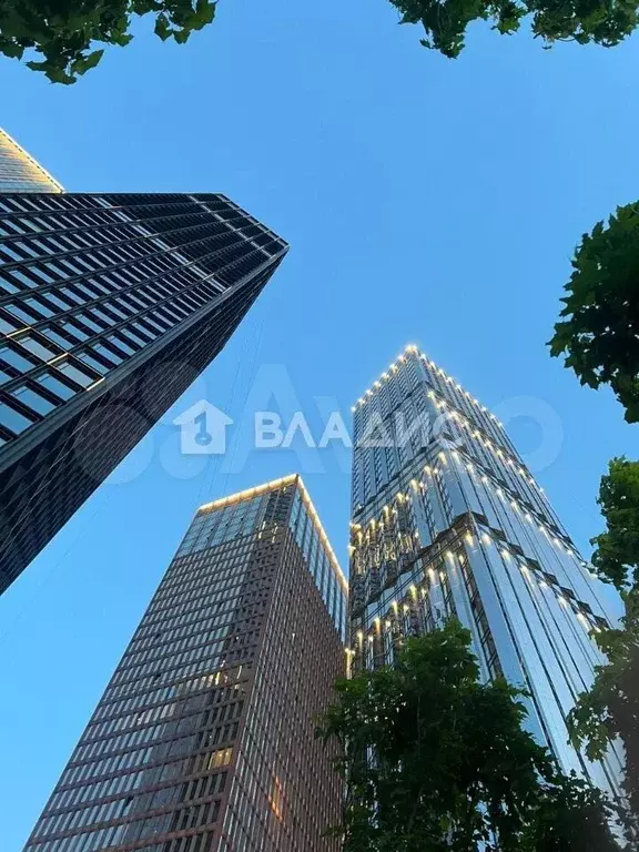 1-к. квартира, 30 м, 53/54 эт. - Фото 0