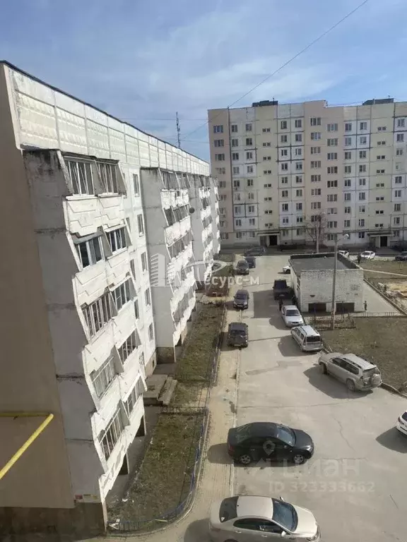 3-к кв. Нижегородская область, Выкса Центральный мкр, 4 (61.9 м) - Фото 1