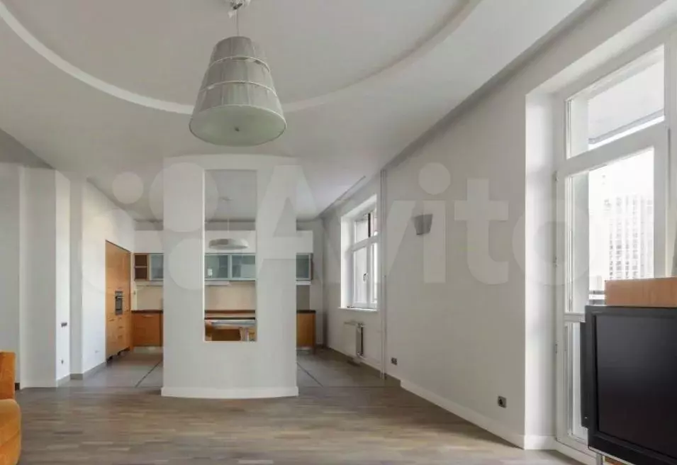 3-к. квартира, 140 м, 4/18 эт. - Фото 1