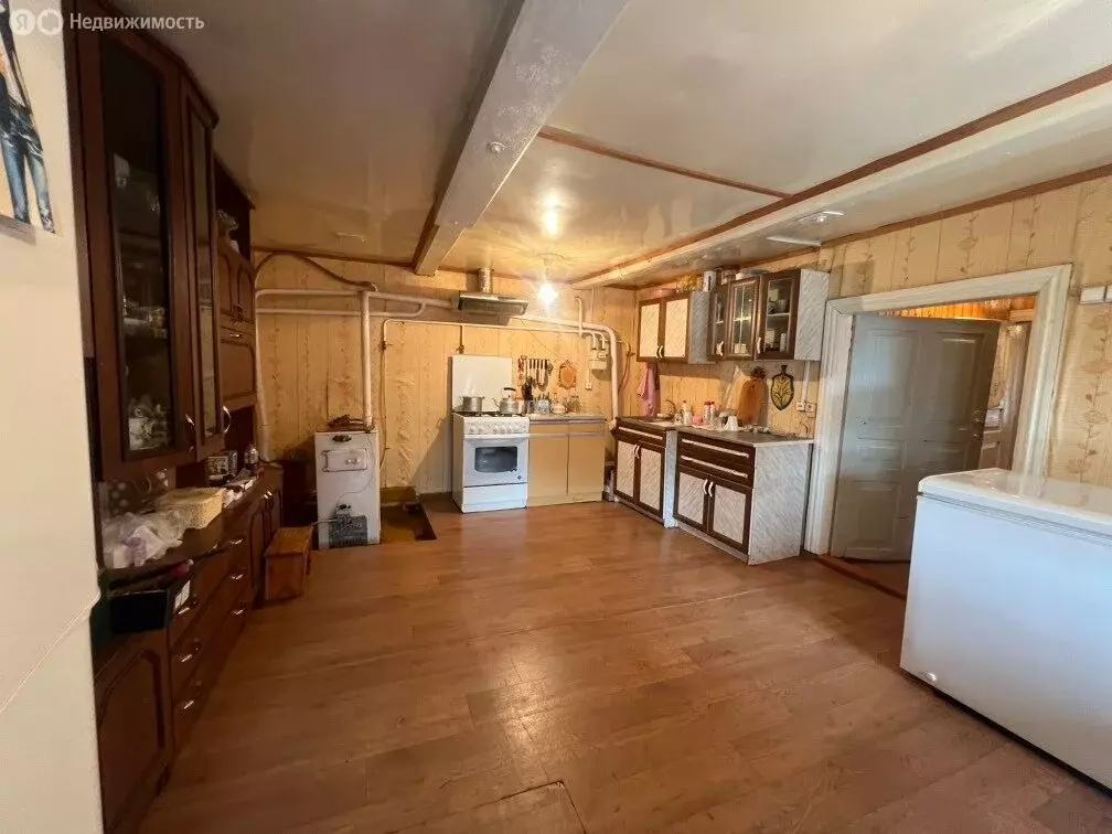 Дом в село Комиссарово, Центральная улица, 81 (63.9 м) - Фото 1