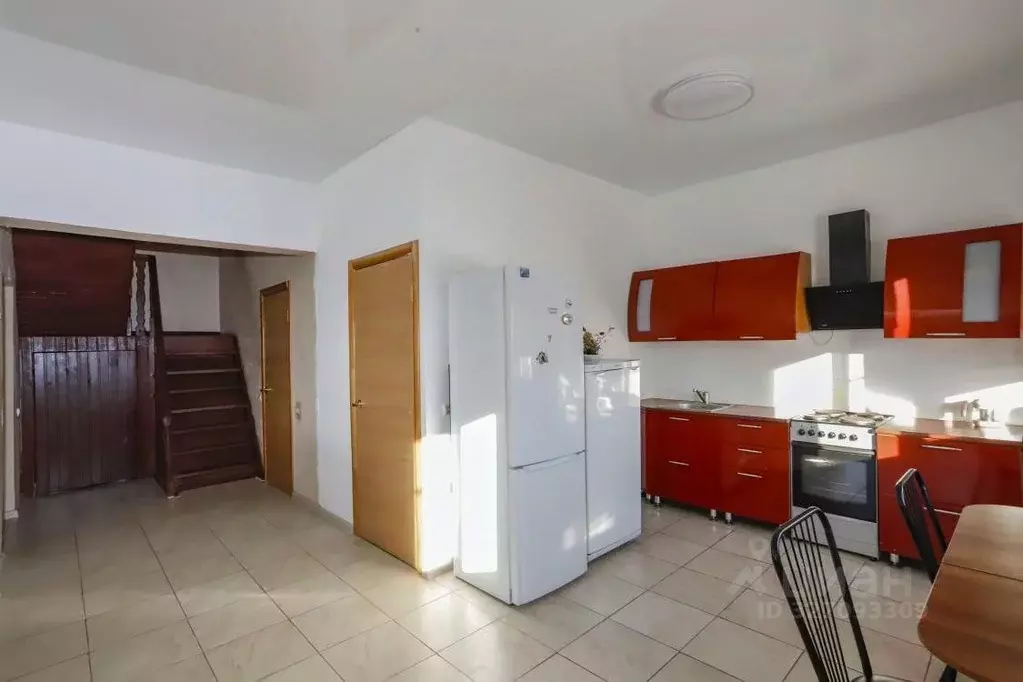 Дом в Иркутская область, Иркутский муниципальный округ, с. Хомутово ... - Фото 2