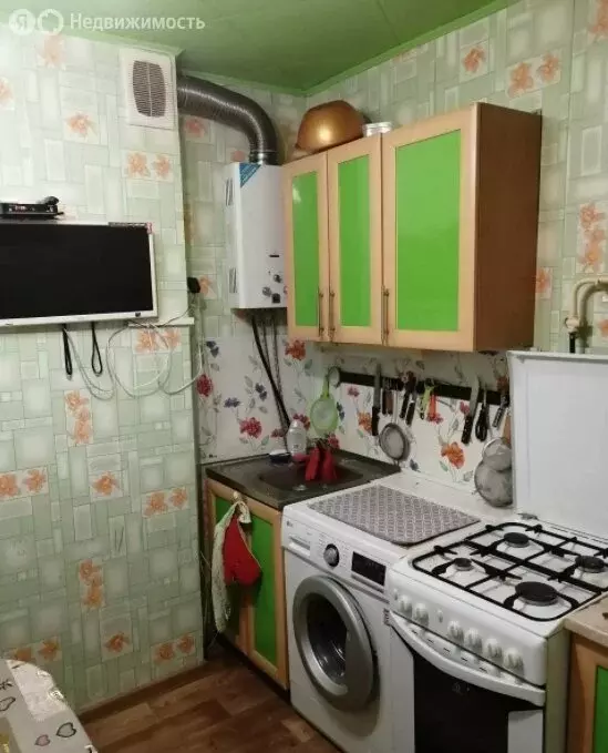 1-комнатная квартира: Новый Уренгой, район Северная Жилая Часть, ... - Фото 2