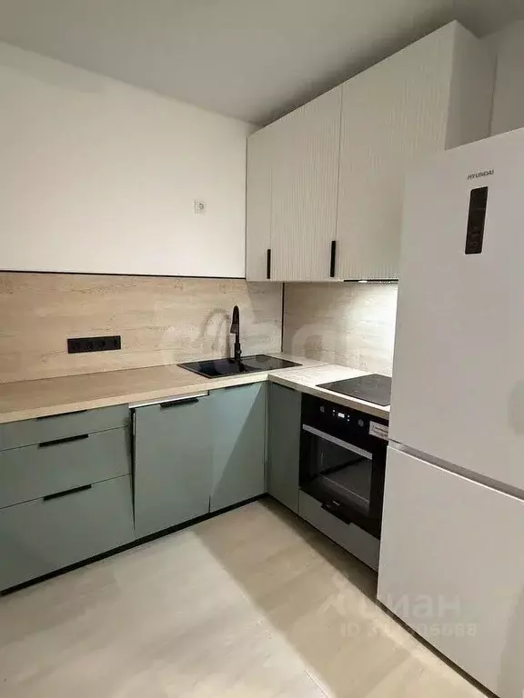 2-к кв. Тюменская область, Тюмень Одесская ул., 7к1 (64.0 м) - Фото 1