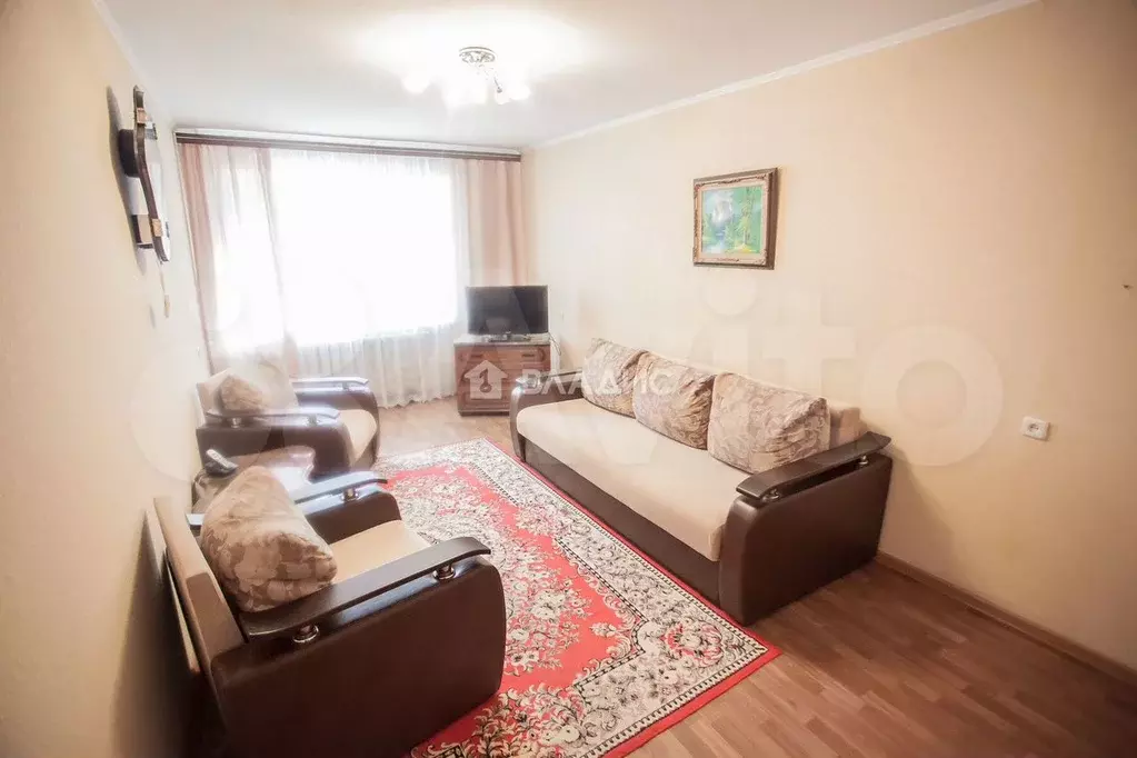 Комната 14 м в 6-к., 3/5 эт. - Фото 0