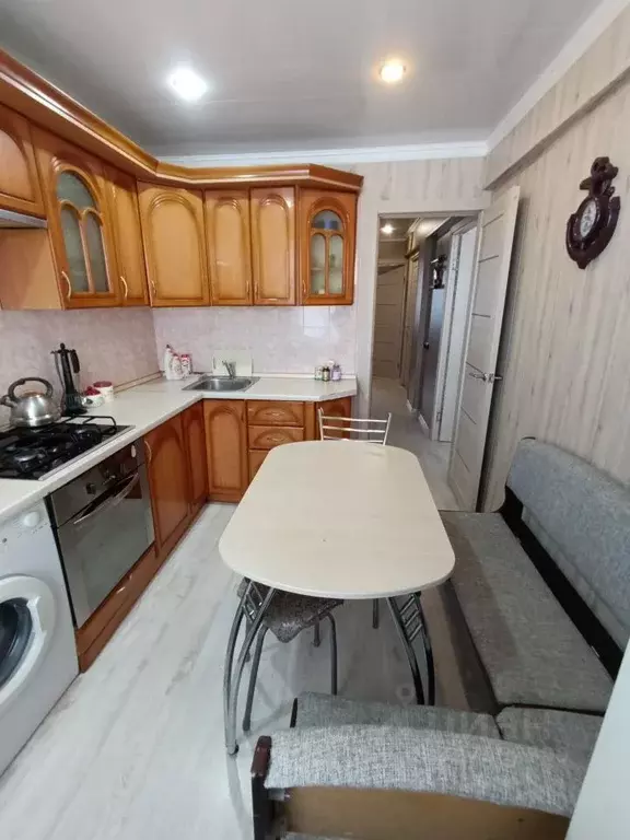 3-к кв. Брянская область, Брянск ул. Молодой Гвардии, 2а (62.4 м) - Фото 2