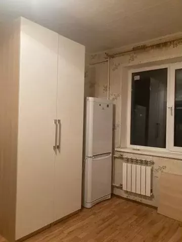 Комната Новгородская область, Великий Новгород просп. Мира, 20/38 - Фото 1