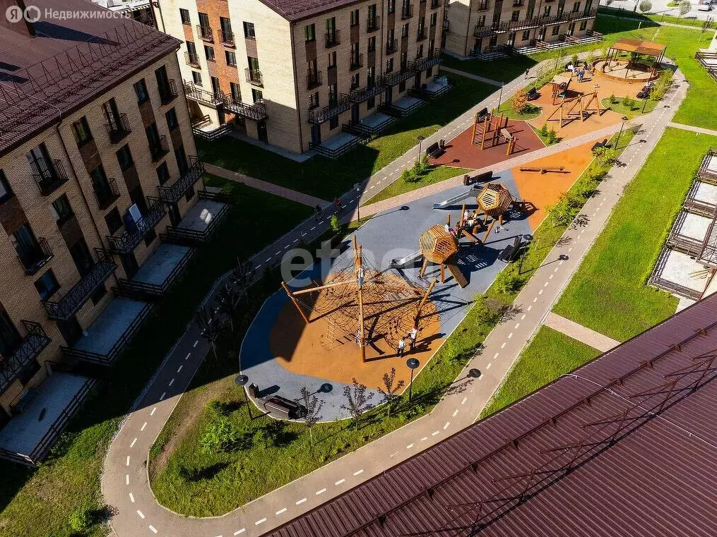 2-комнатная квартира: Октябрьский, жилой комплекс Альпийский квартал, ... - Фото 1