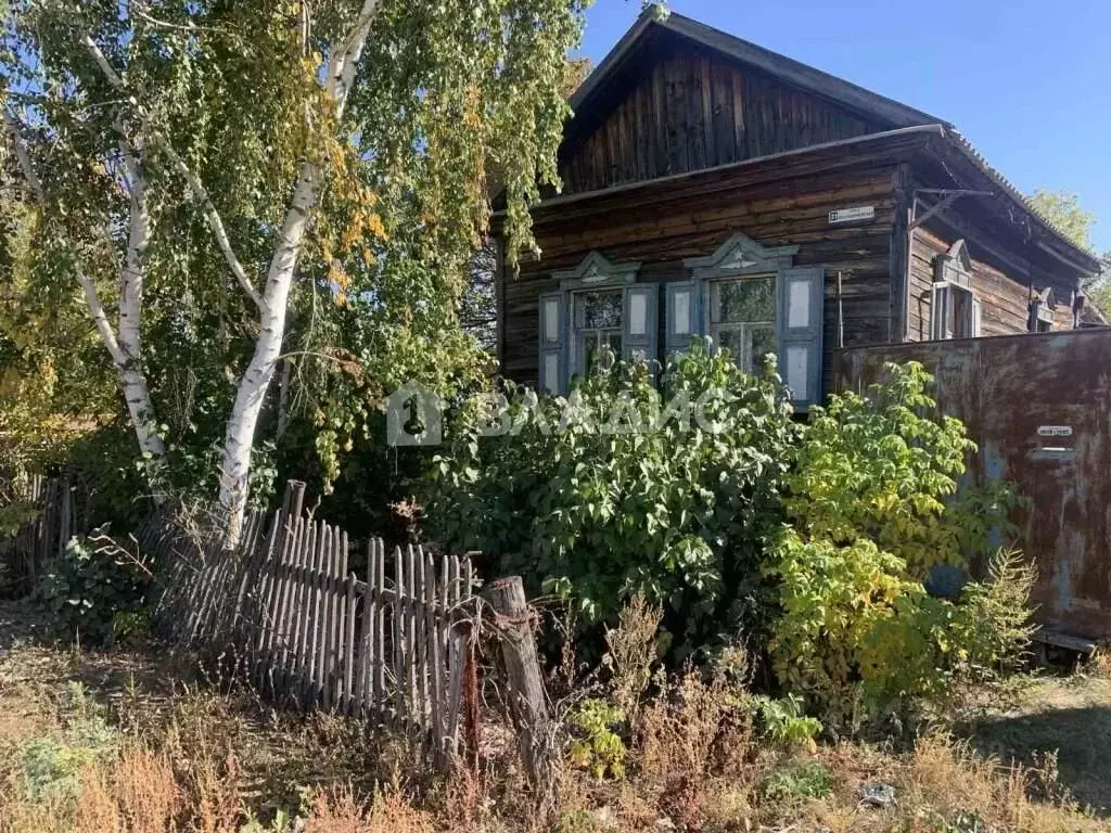 Дом в Саратовская область, Балаковский район, с. Еланка ... - Фото 0