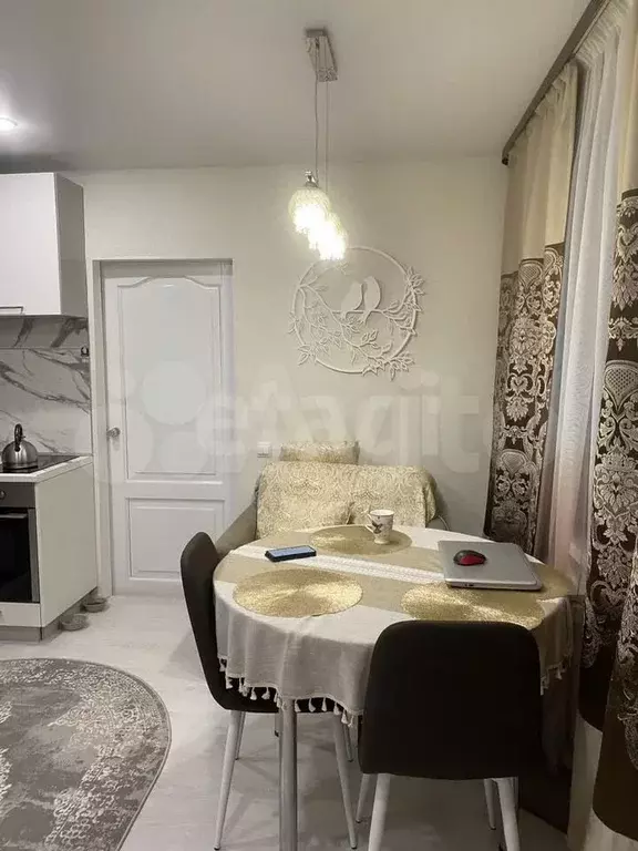 2-к. квартира, 40 м, 1/9 эт. - Фото 0