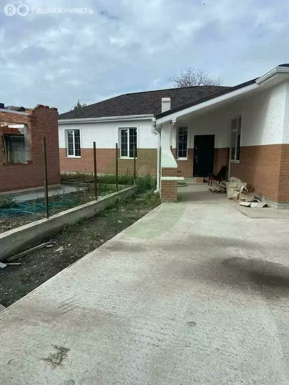 Дом в Ессентуки, улица Гаевского (120 м) - Фото 1