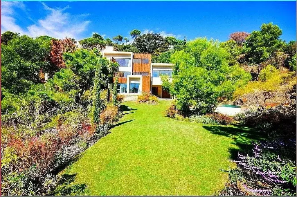 Коттедж в Краснодарский край, Сочи Курортный просп. (300 м) - Фото 1