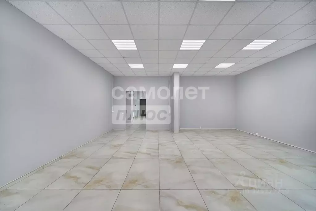 Помещение свободного назначения в Калужская область, Балабаново г. ... - Фото 1