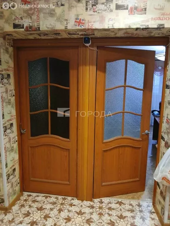 3-комнатная квартира: Куйбышев, 15-й квартал, 21 (58 м) - Фото 1