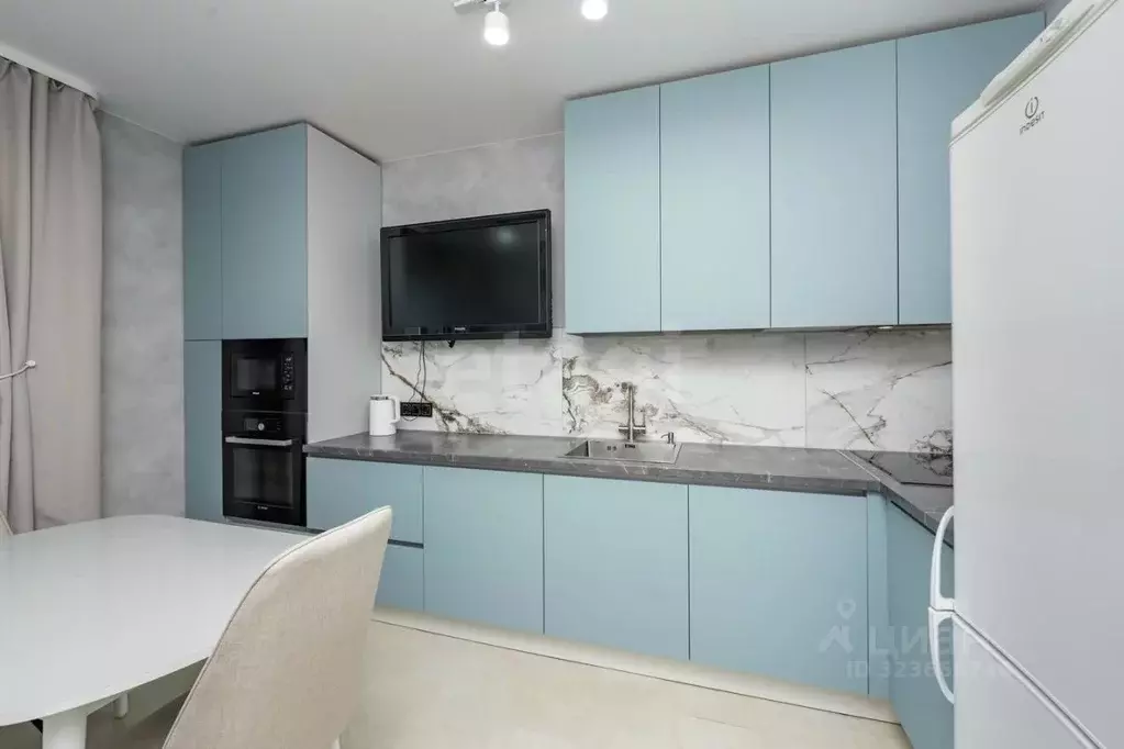 3-к кв. Пермский край, Пермь Уфимская ул., 10А (90.2 м) - Фото 2