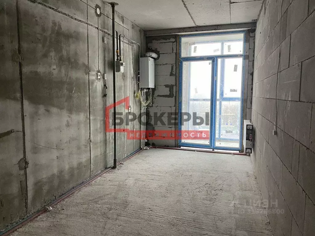 1-к кв. Севастополь ул. Военных Строителей, 12к11 (50.0 м) - Фото 0