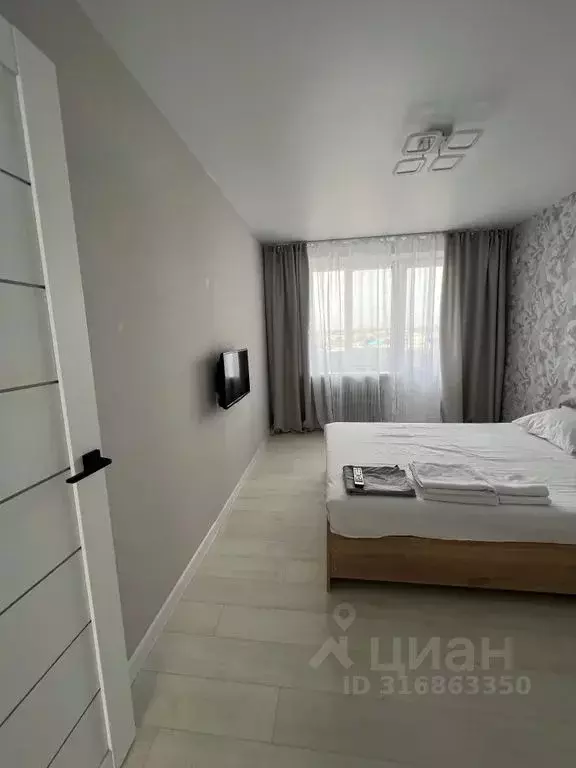 2-к кв. Волгоградская область, Калач-на-Дону ул. 65-й Армии, 8 (50.0 ... - Фото 1
