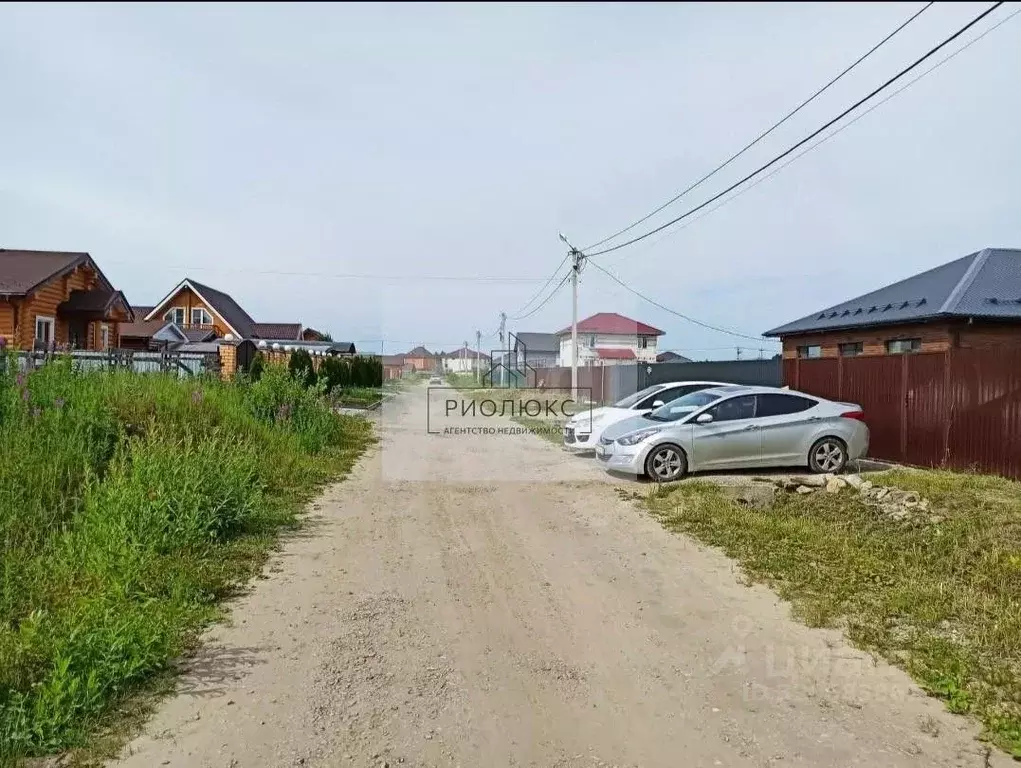 Участок в Тюменская область, Тюменский район, с. Перевалово, Лесная ... - Фото 1
