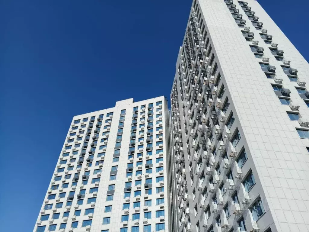 3-к кв. Астраханская область, Астрахань ул. Бехтерева, 2В (92.4 м) - Фото 1