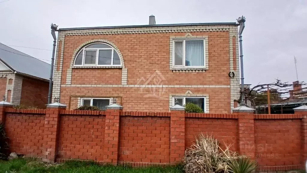 Дом в Краснодарский край, Северская ст-ца  (160 м) - Фото 1