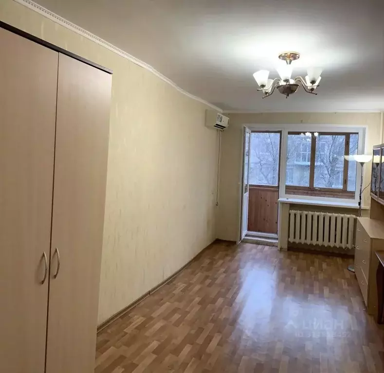 2-к кв. Волгоградская область, Волгоград ул. 7-й Гвардейской, 21 (43.4 ... - Фото 1