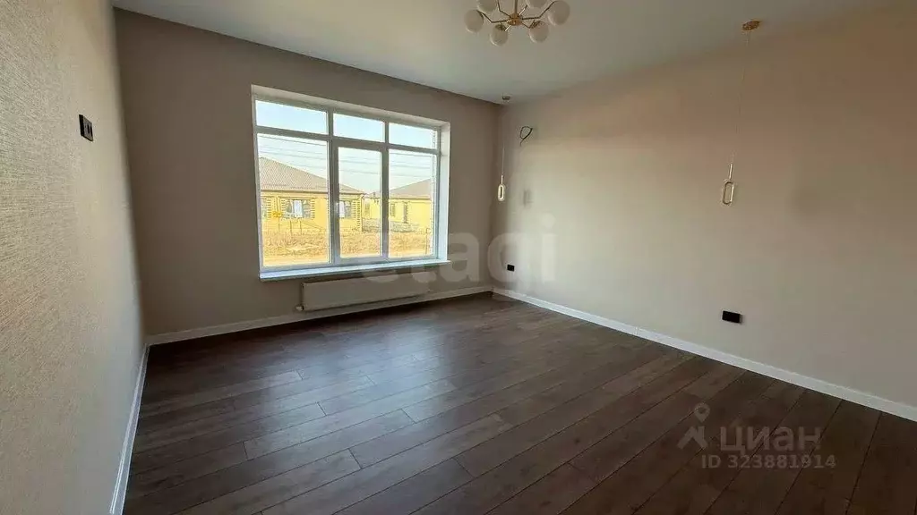 Дом в Ставропольский край, Михайловск Шпаковский район, ул. Владимира ... - Фото 1